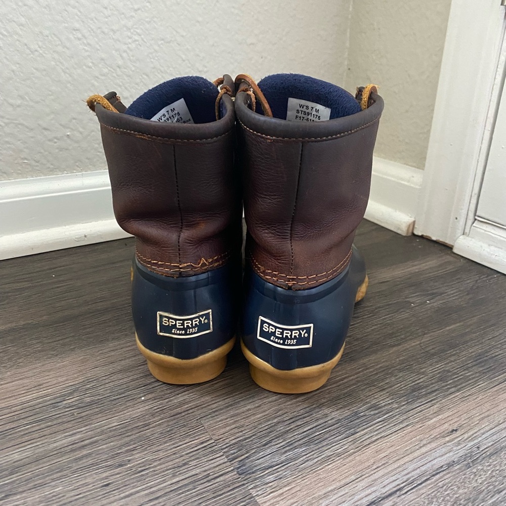 Sperry Duck Boots Size 7 - image 3